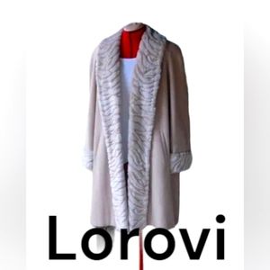 Vintage Lorovi Faux Fur Satin Lined Coat- Cream and Ivory-Size 8